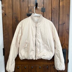 PacSun Beige puffer, bomber Jacket